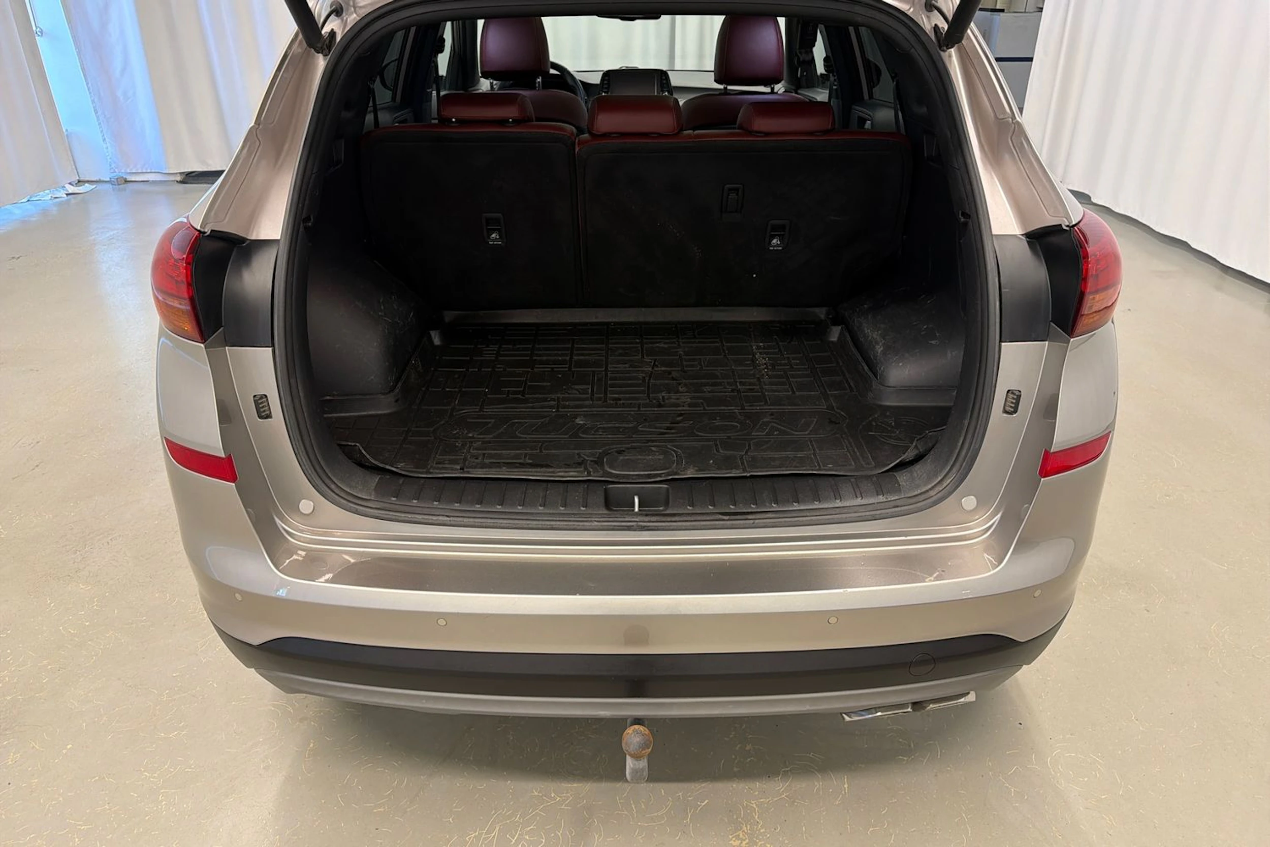 ruskea (beige) Hyundai Tucson 2019 kuva 13.