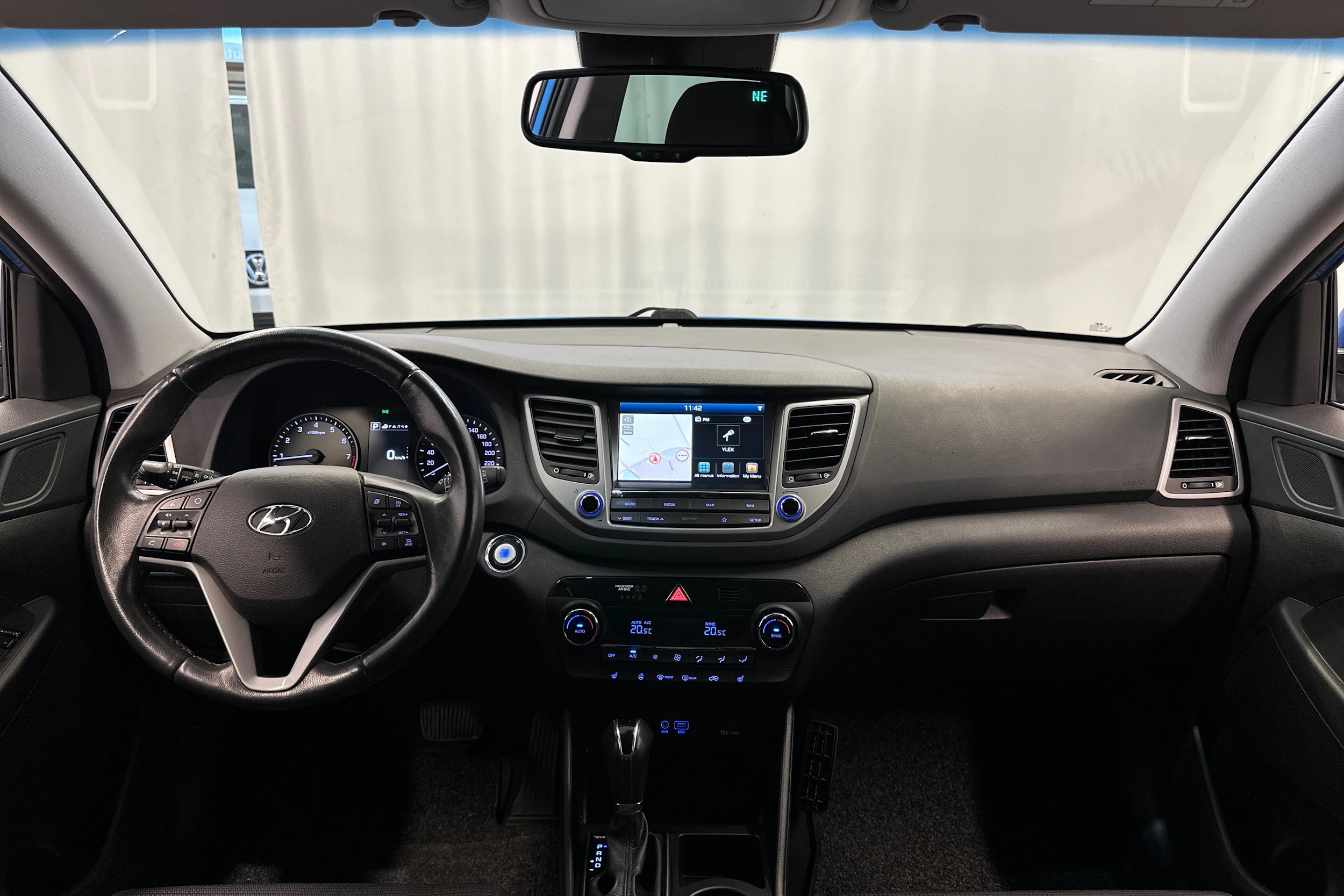 sininen Hyundai Tucson 2018 kuva 11.