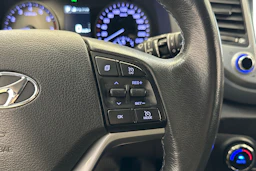 sininen Hyundai Tucson 2018 kuva 14.