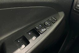 sininen Hyundai Tucson 2018 kuva 21.