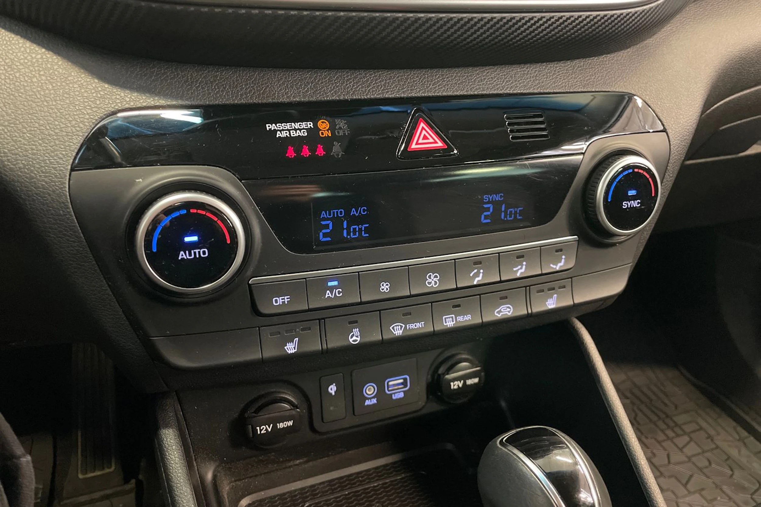 harmaa Hyundai Tucson 2019 kuva 15.