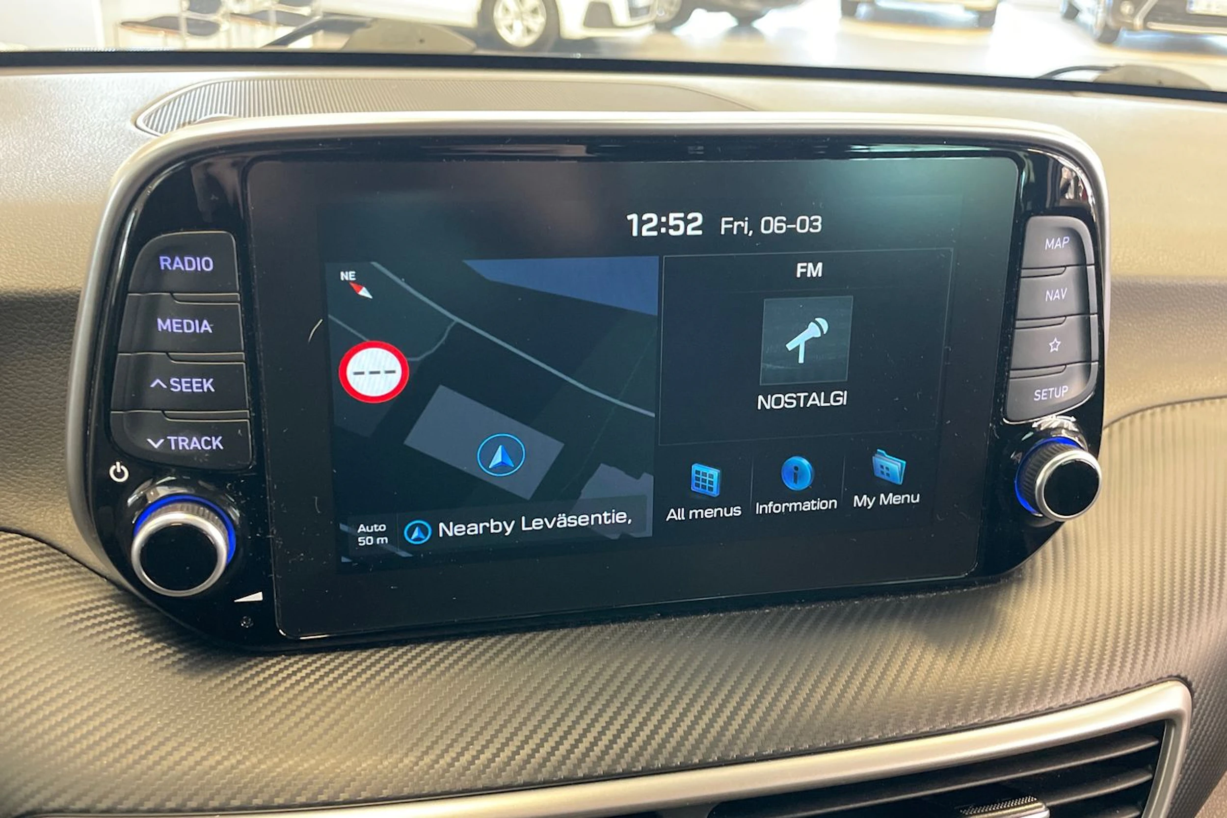 harmaa Hyundai Tucson 2019 kuva 16.