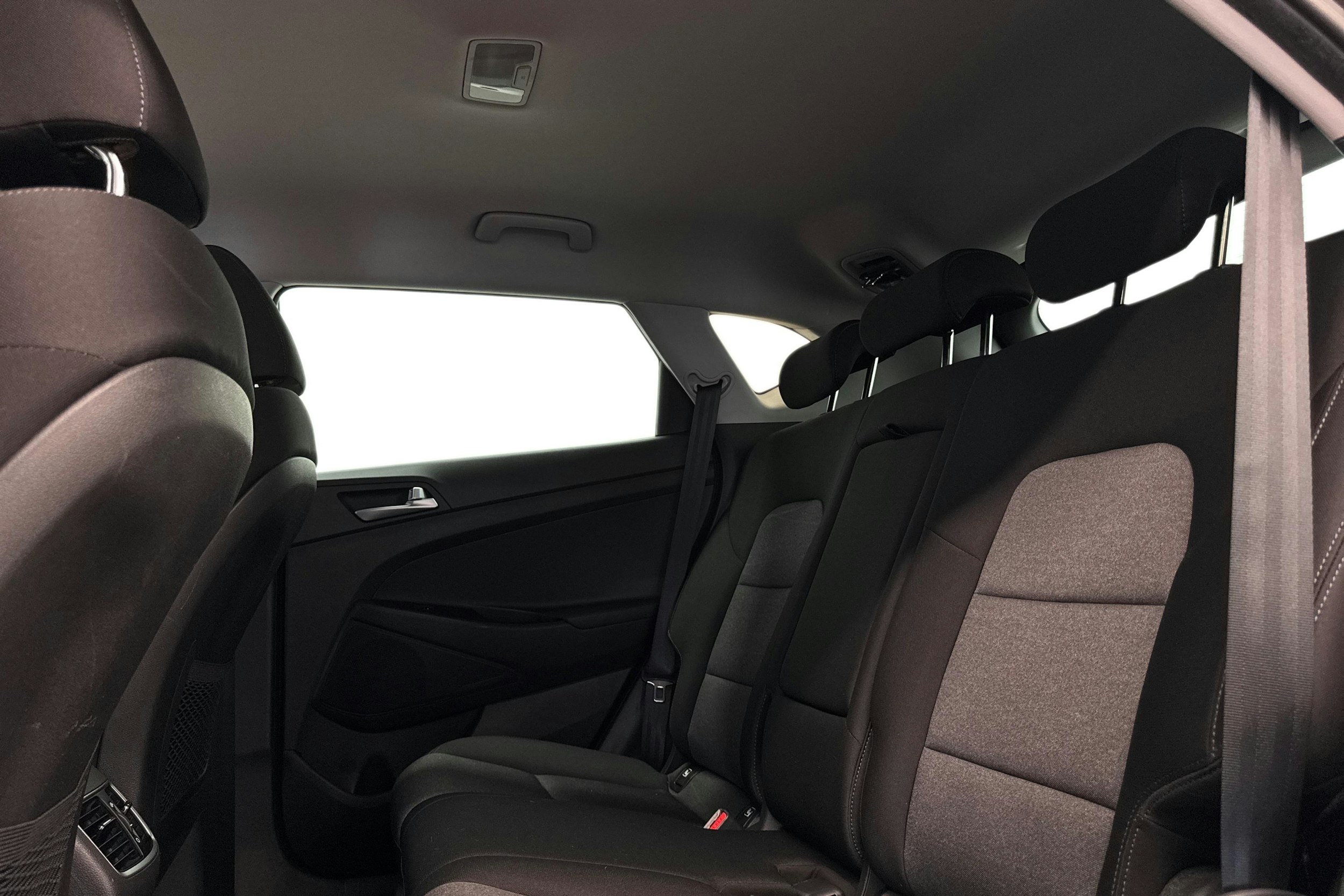 ruskea (beige) Hyundai Tucson 2019 kuva 10.