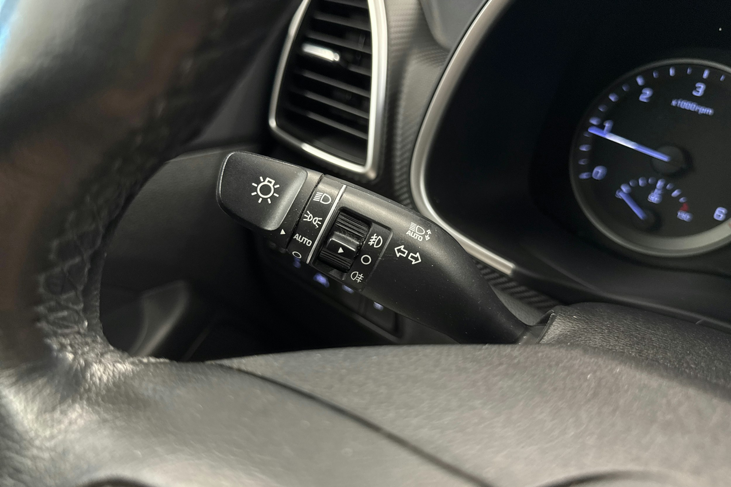 ruskea (beige) Hyundai Tucson 2019 kuva 21.
