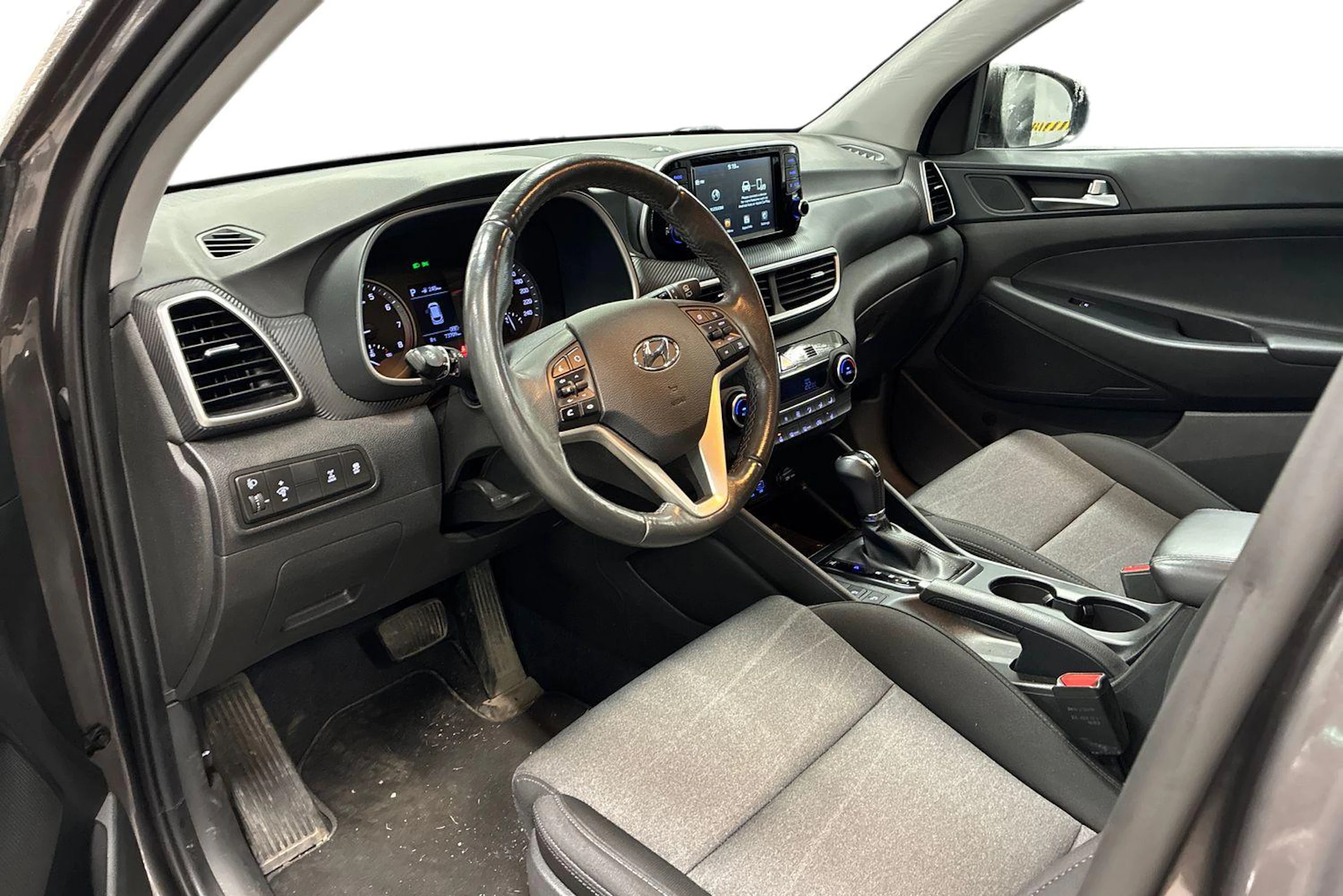 ruskea (beige) Hyundai Tucson 2019 kuva 3.