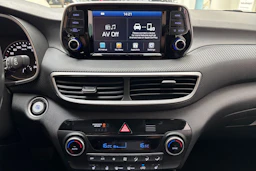 ruskea (beige) Hyundai Tucson 2019 kuva 21.