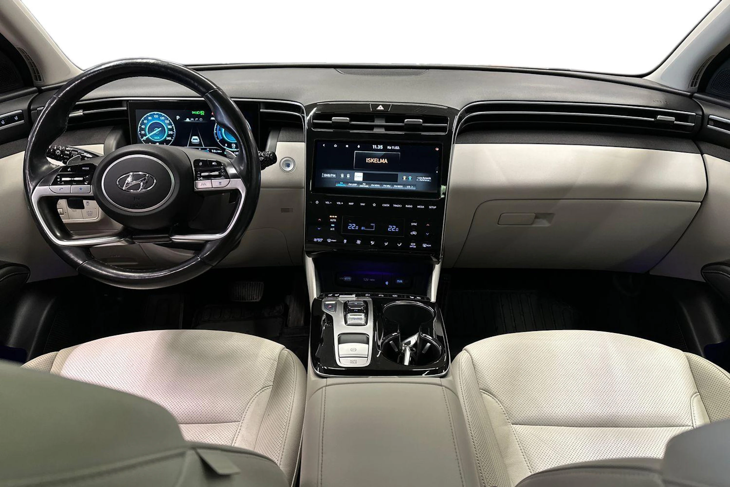 ruskea (beige) Hyundai Tucson 2021 kuva 7.