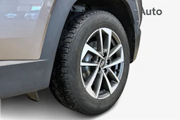 ruskea (beige) Hyundai Tucson 2021 kuva 9.