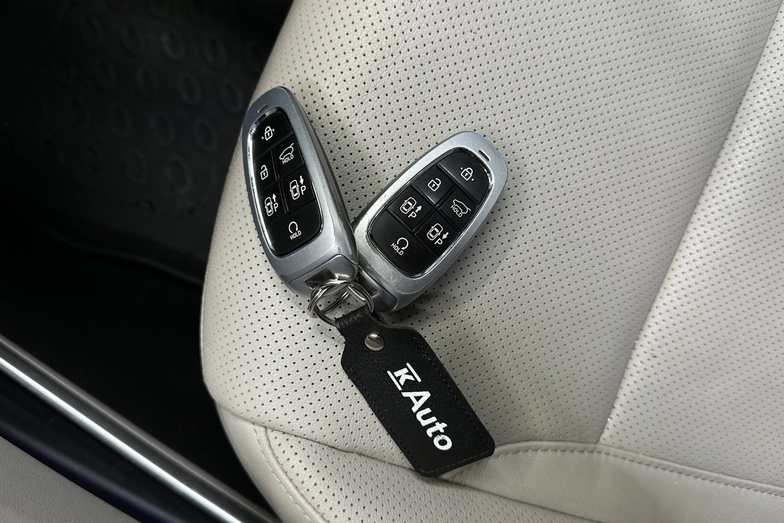 ruskea (beige) Hyundai Tucson 2021 kuva 26.