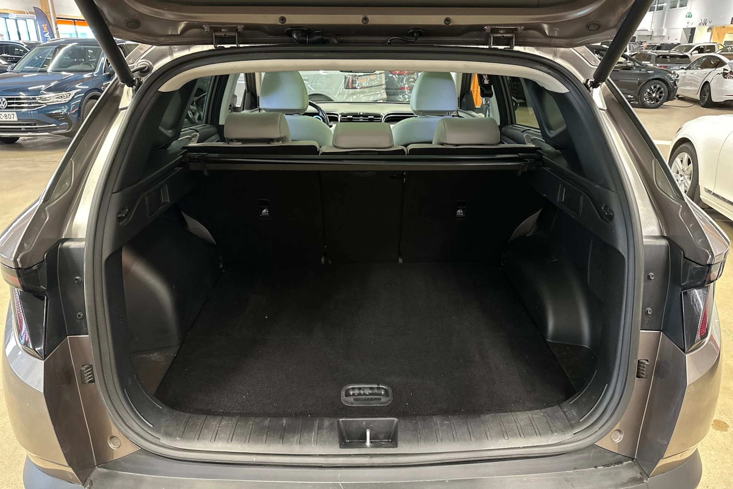 ruskea (beige) Hyundai Tucson 2021 kuva 33.