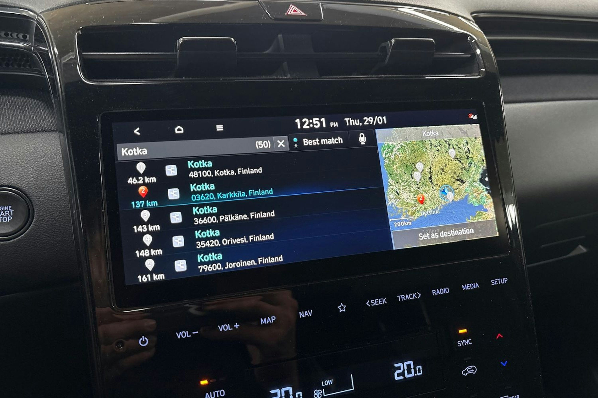 Harmaa Hyundai Tucson 2021 kuva 19.