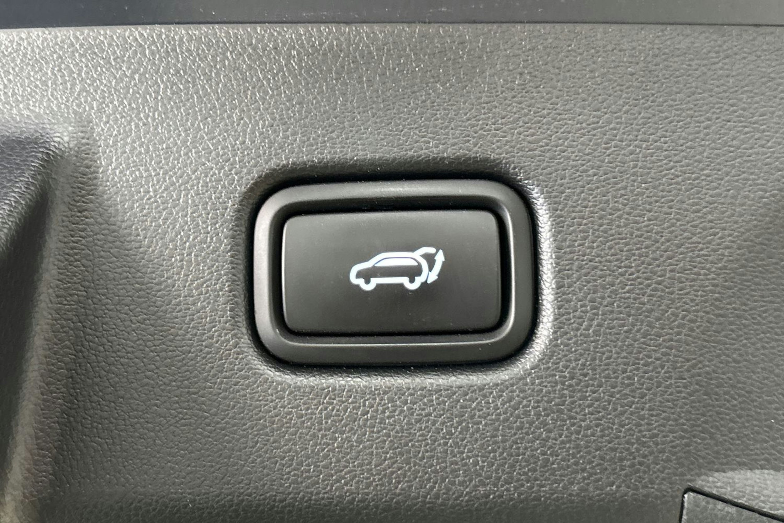 Harmaa Hyundai Tucson 2021 kuva 28.