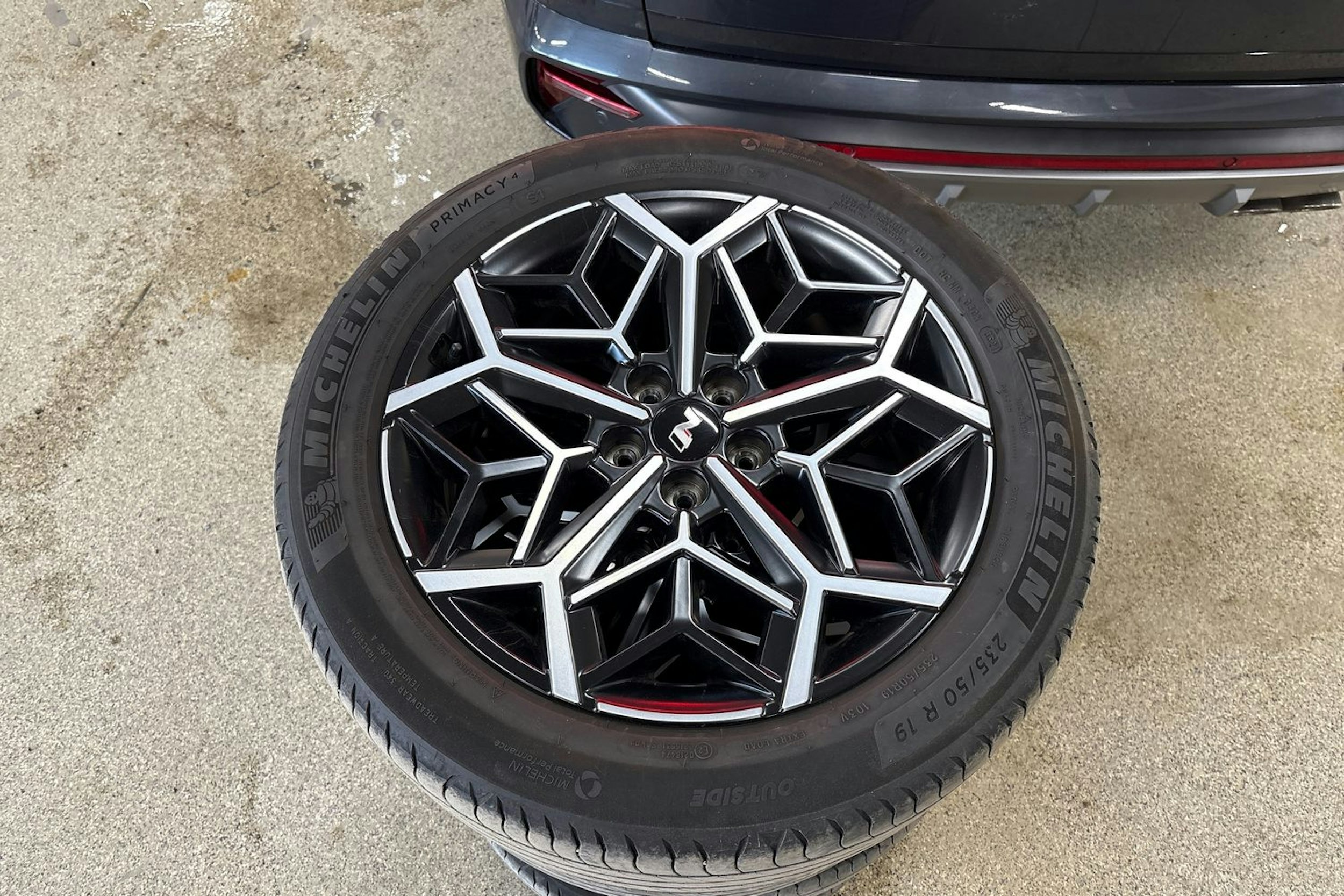 Harmaa Hyundai Tucson 2021 kuva 30.