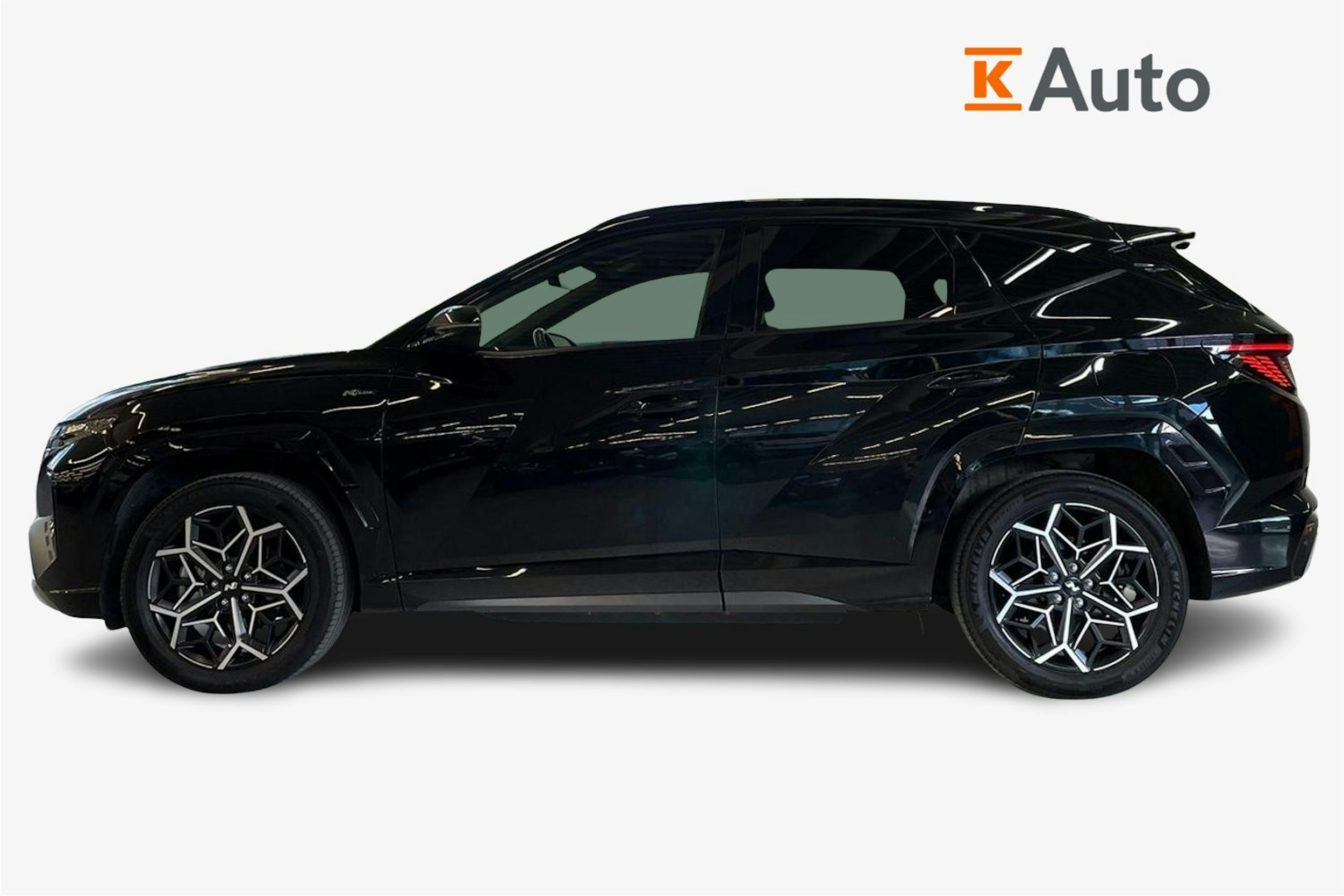 musta Hyundai Tucson 2021 kuva 6.