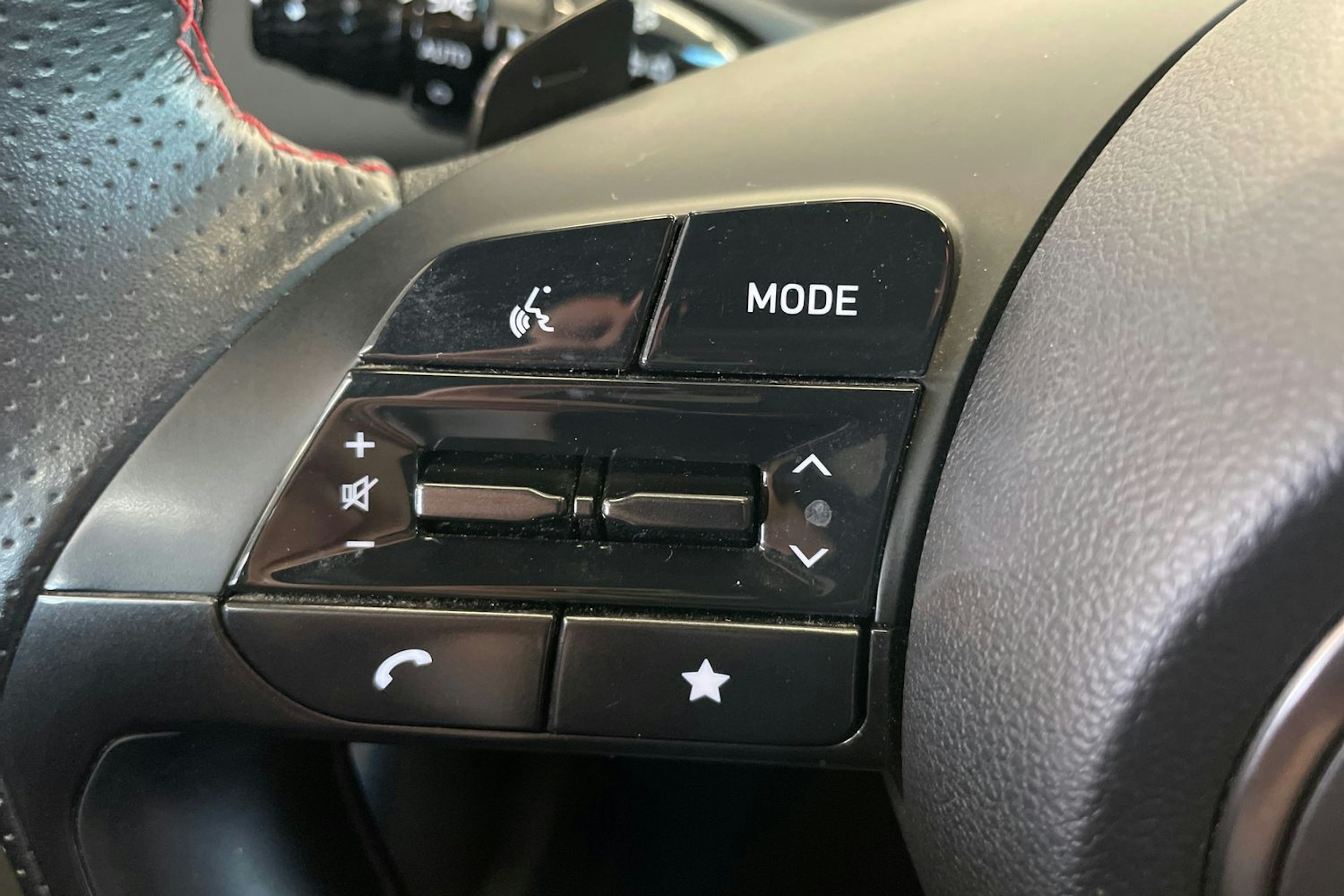 musta Hyundai Tucson 2021 kuva 17.