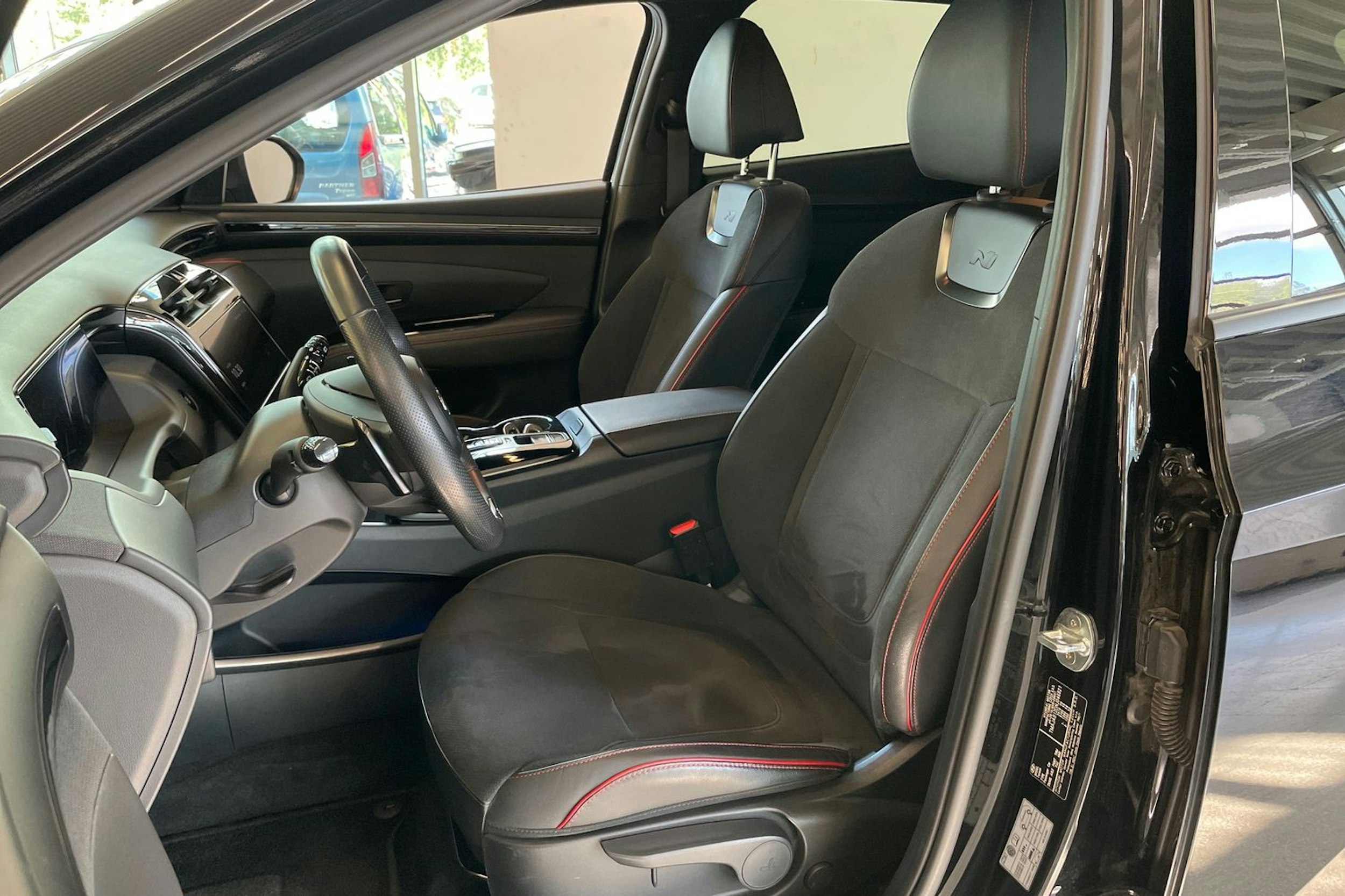 musta Hyundai Tucson 2021 kuva 30.