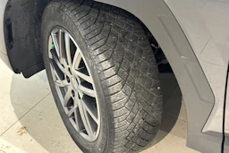 harmaa Hyundai Tucson 2022 kuva 13.