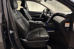 harmaa Hyundai Tucson 2022 kuva 18.