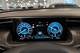 sininen Hyundai Tucson 2021 kuva 18.