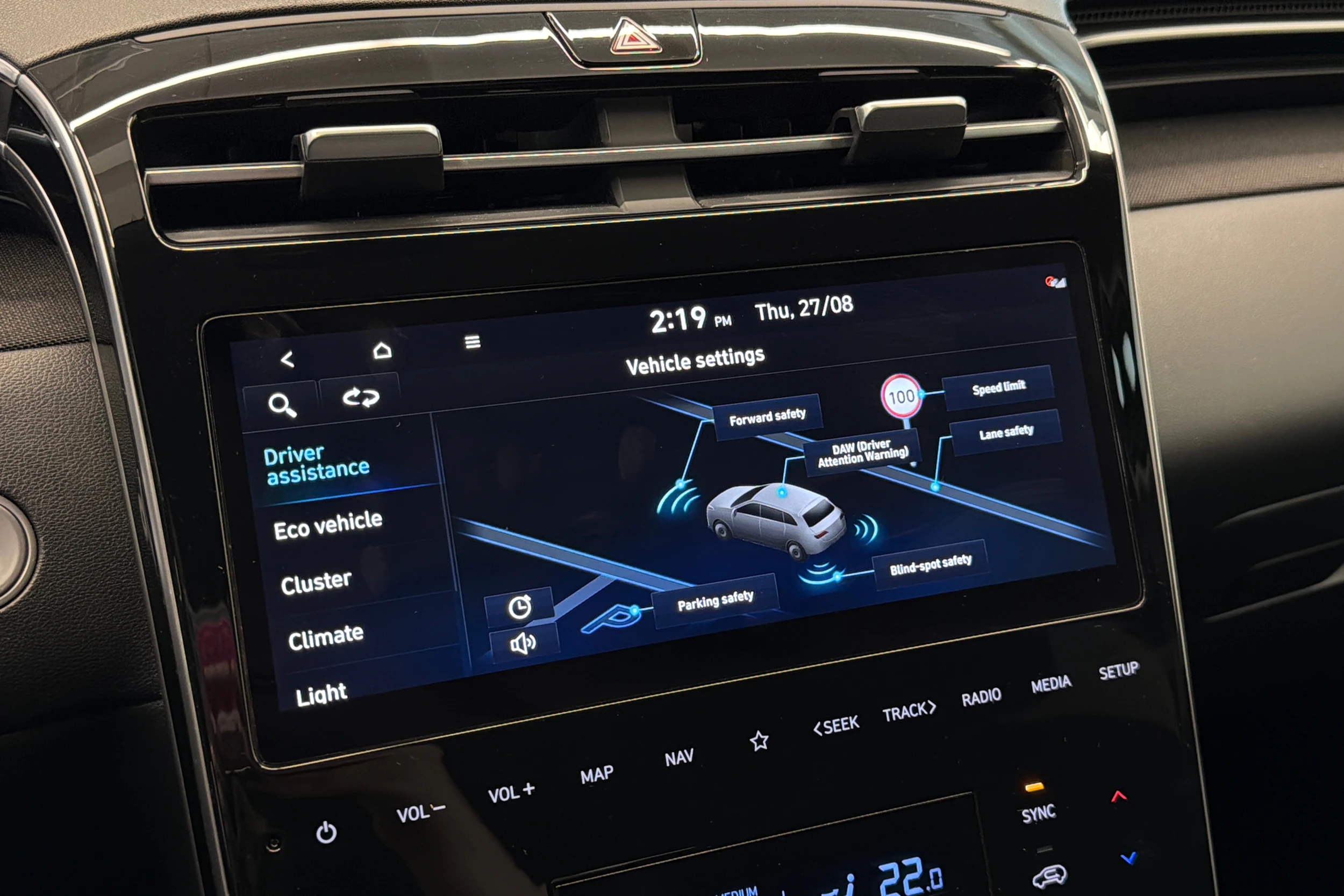 sininen Hyundai Tucson 2021 kuva 28.