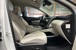 valkoinen Hyundai Tucson 2022 kuva 11.