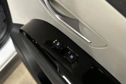 valkoinen Hyundai Tucson 2022 kuva 14.