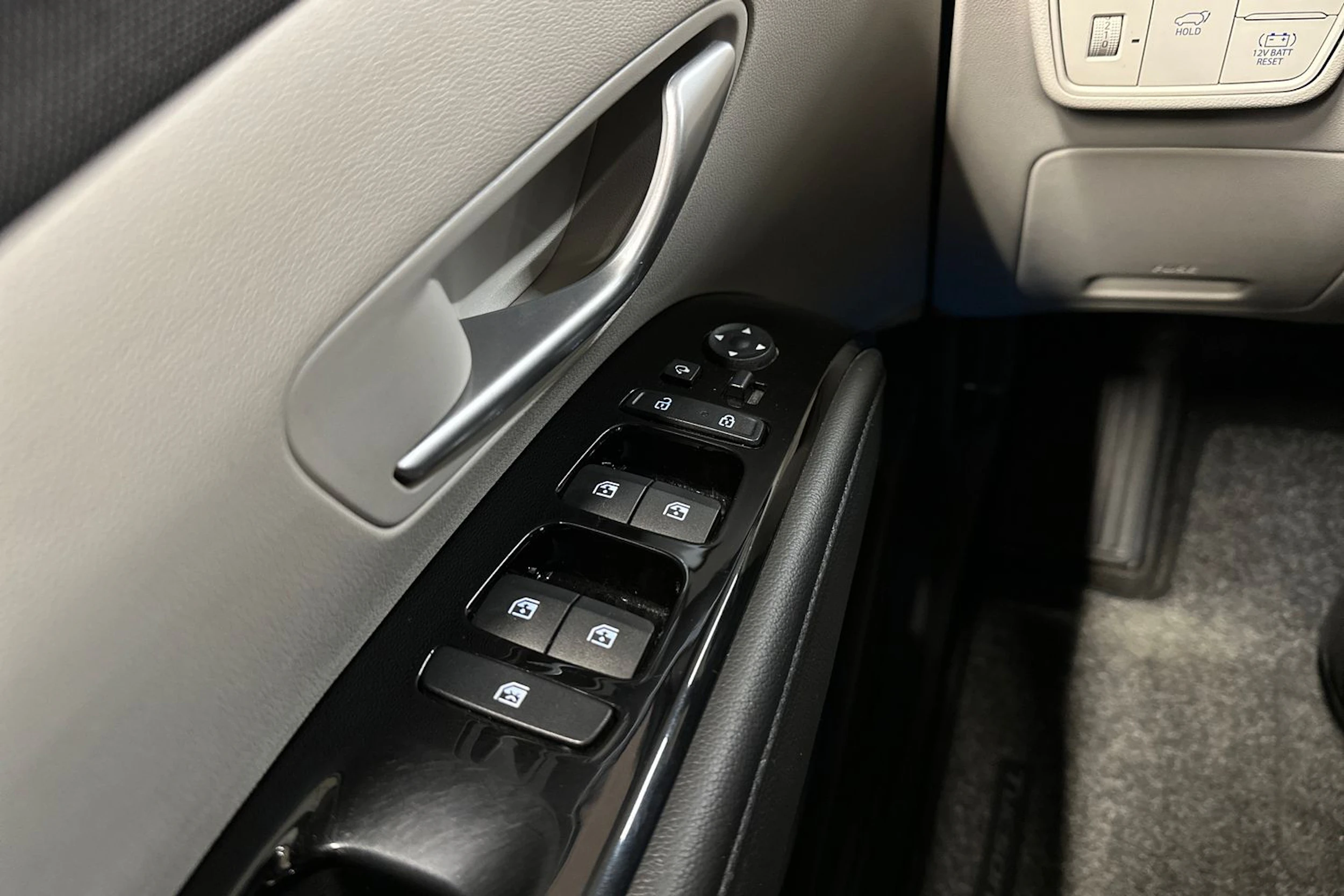 valkoinen Hyundai Tucson 2022 kuva 29.