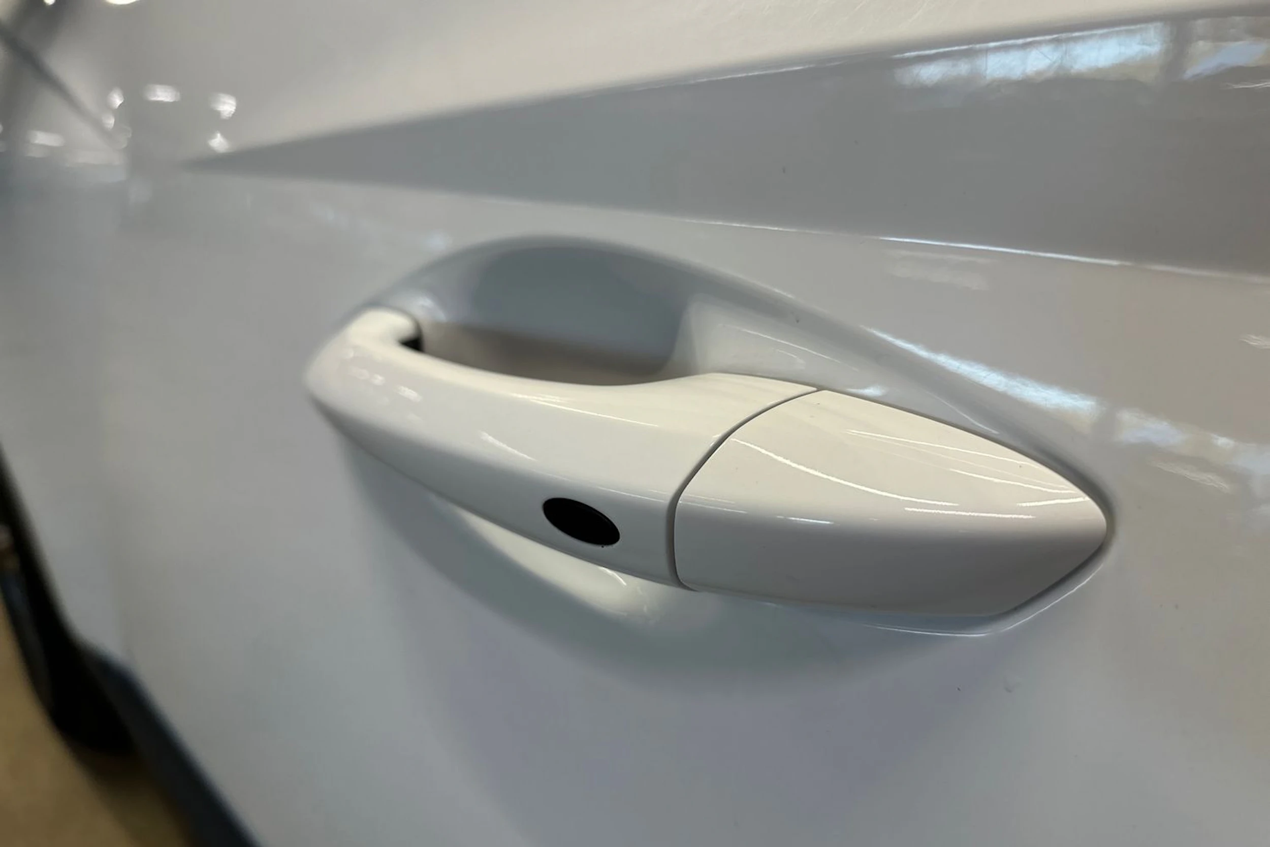 valkoinen Hyundai Tucson 2022 kuva 32.