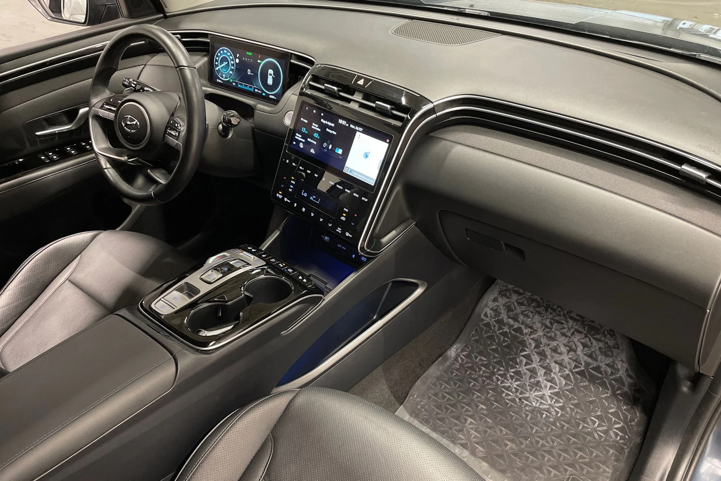 sininen Hyundai Tucson 2022 kuva 28.