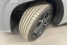 musta Hyundai Tucson 2022 kuva 13.