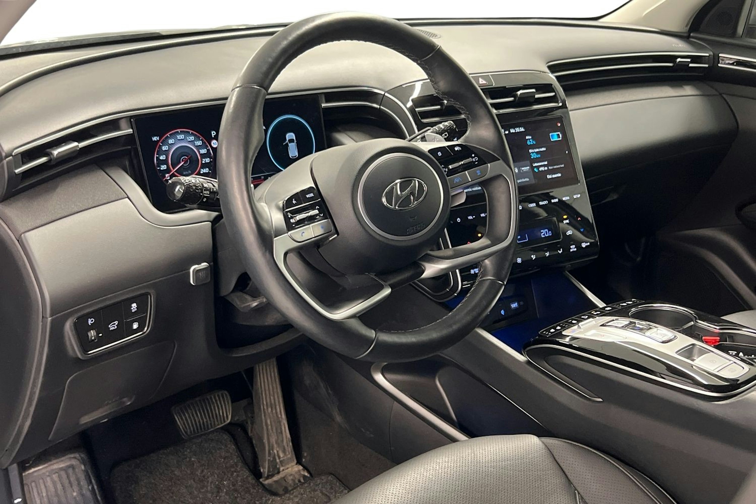 Musta Hyundai Tucson 2023 kuva 3.