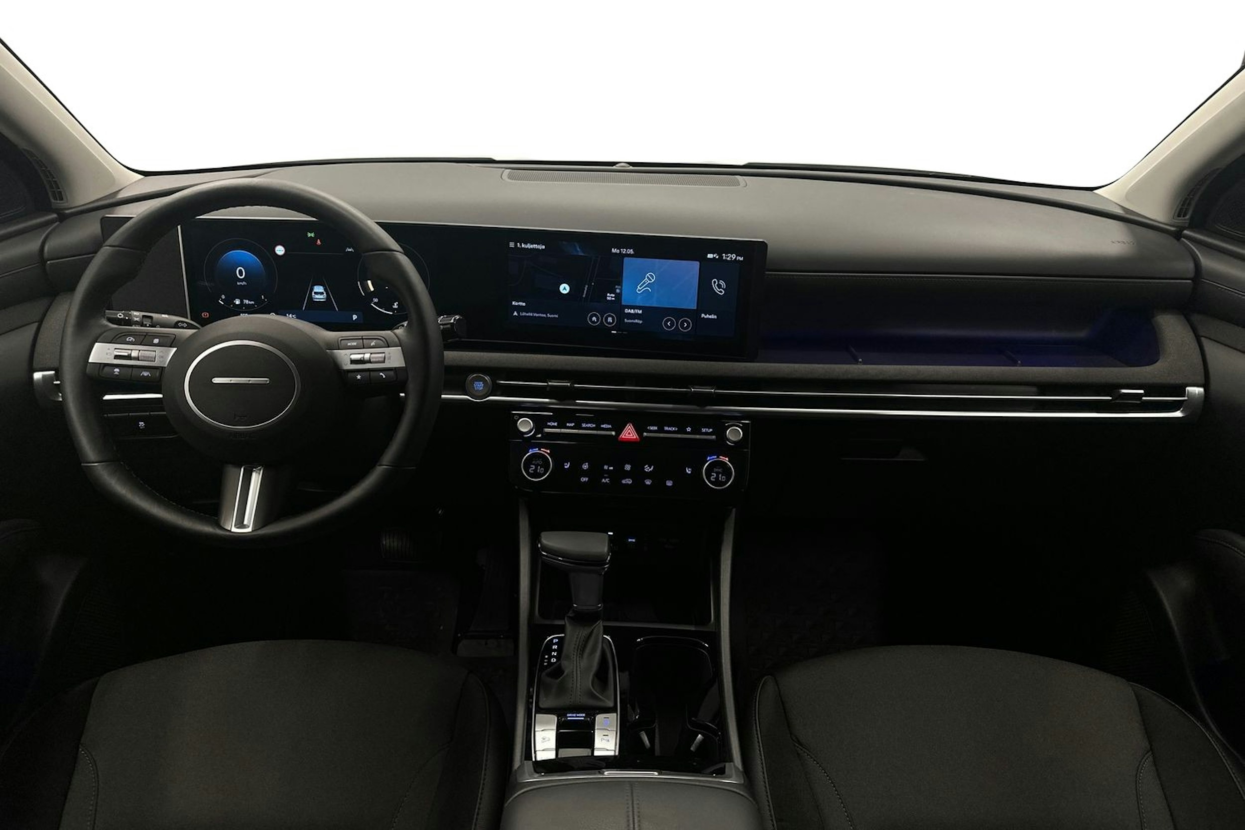 valkoinen Hyundai Tucson 2025 kuva 9.