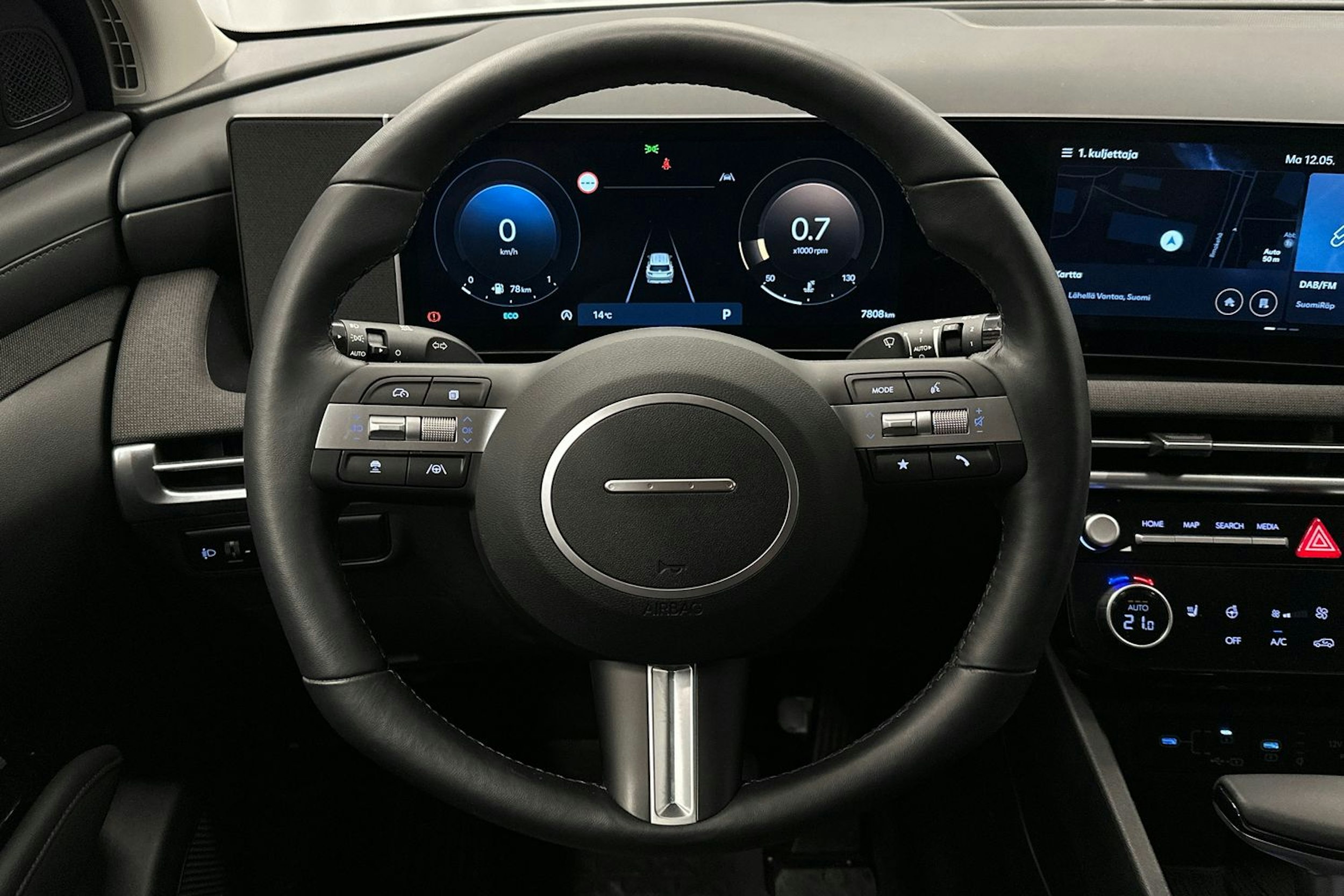 valkoinen Hyundai Tucson 2025 kuva 16.