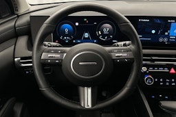valkoinen Hyundai Tucson 2025 kuva 16.