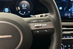 valkoinen Hyundai Tucson 2025 kuva 18.