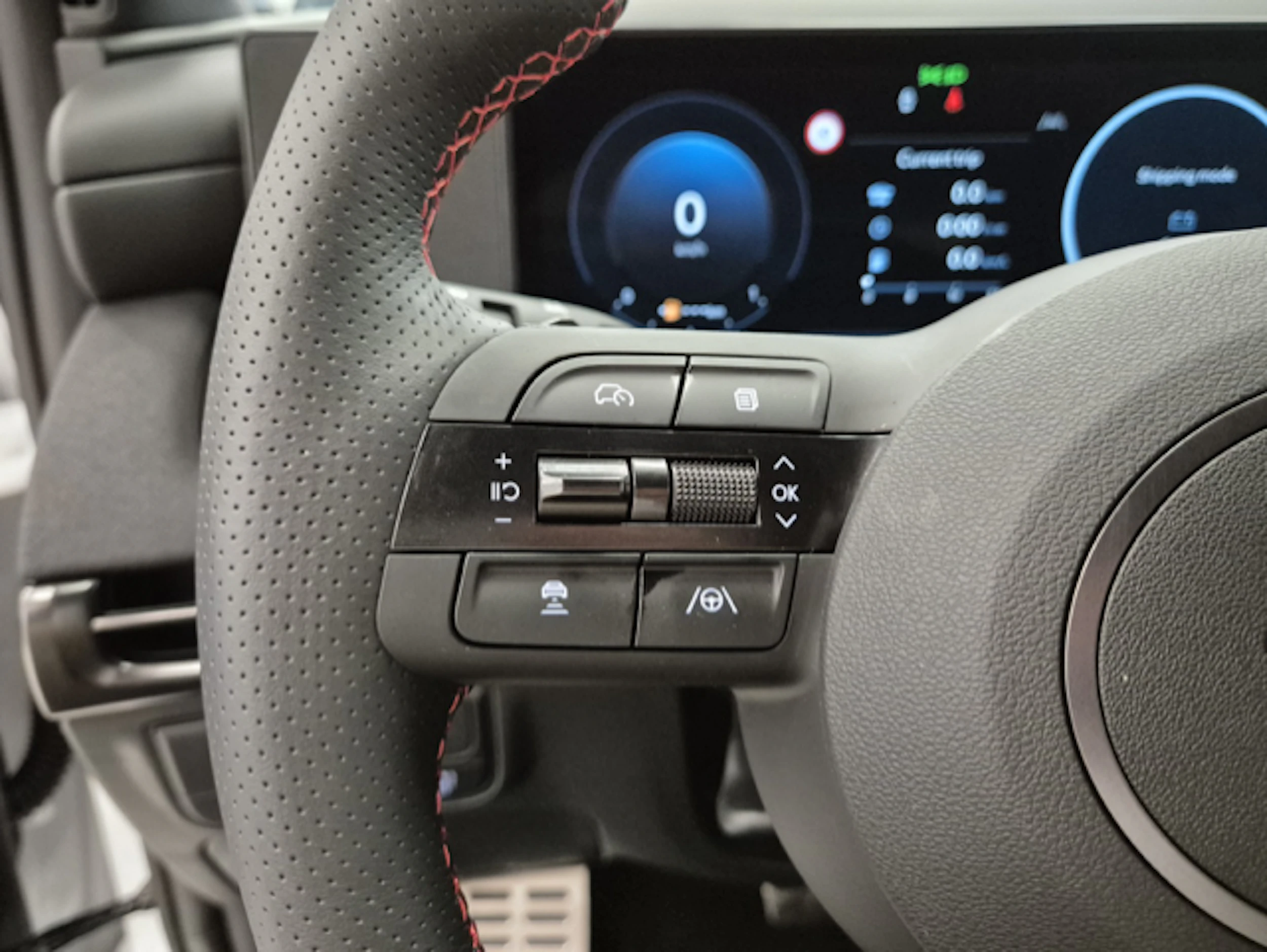 valkoinen Hyundai Tucson 2026 kuva 9.