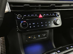 valkoinen Hyundai Tucson 2026 kuva 11.