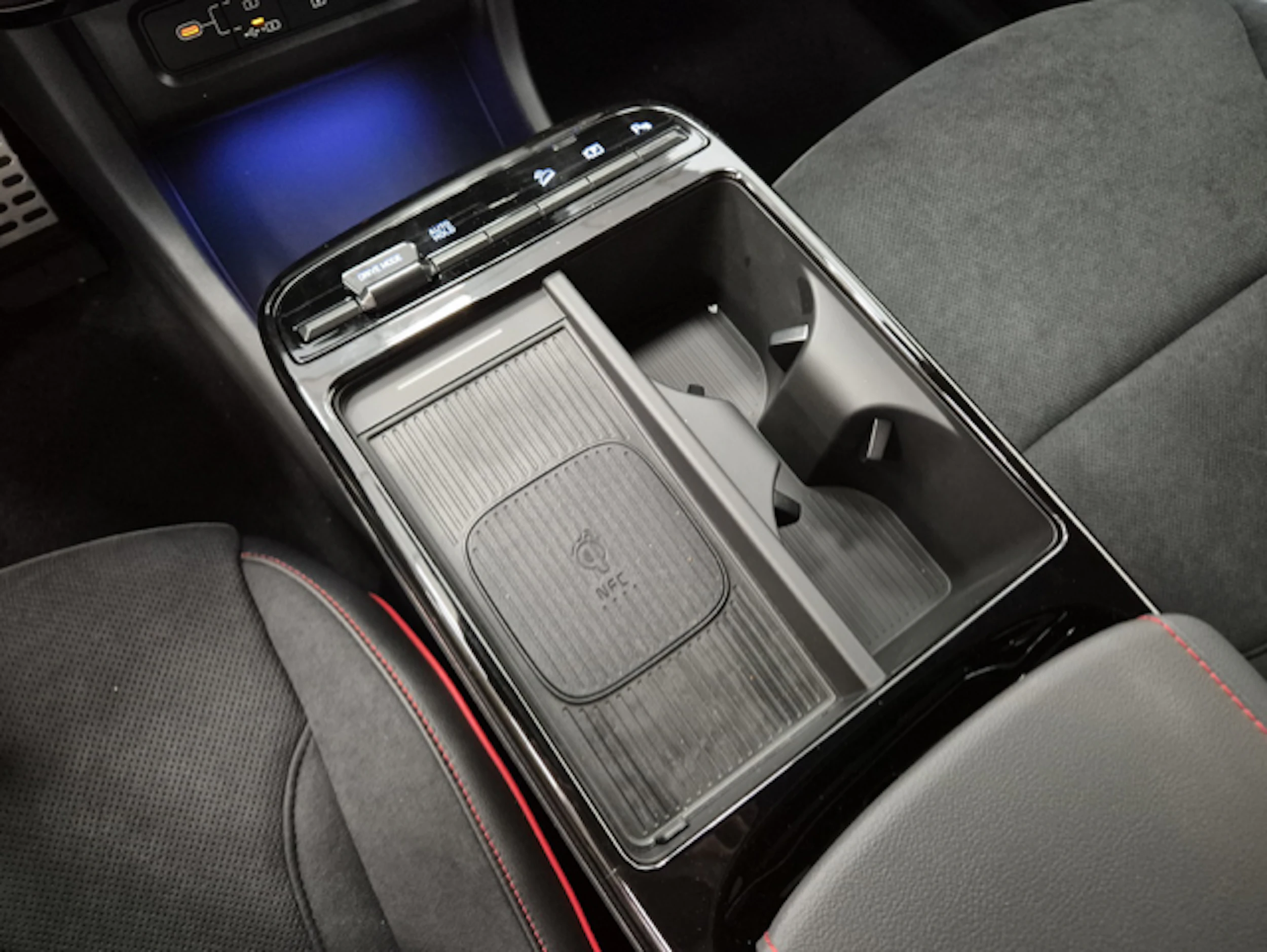 valkoinen Hyundai Tucson 2026 kuva 13.