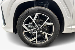 valkoinen Hyundai Tucson 2026 kuva 12.
