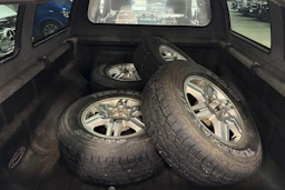 hopea Isuzu D-Max 2011 kuva 10.