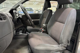 hopea Isuzu D-Max 2011 kuva 11.