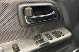 hopea Isuzu D-Max 2011 kuva 14.