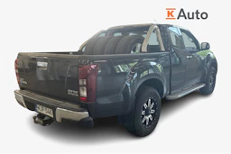 musta Isuzu D-Max 2015 kuva 2.