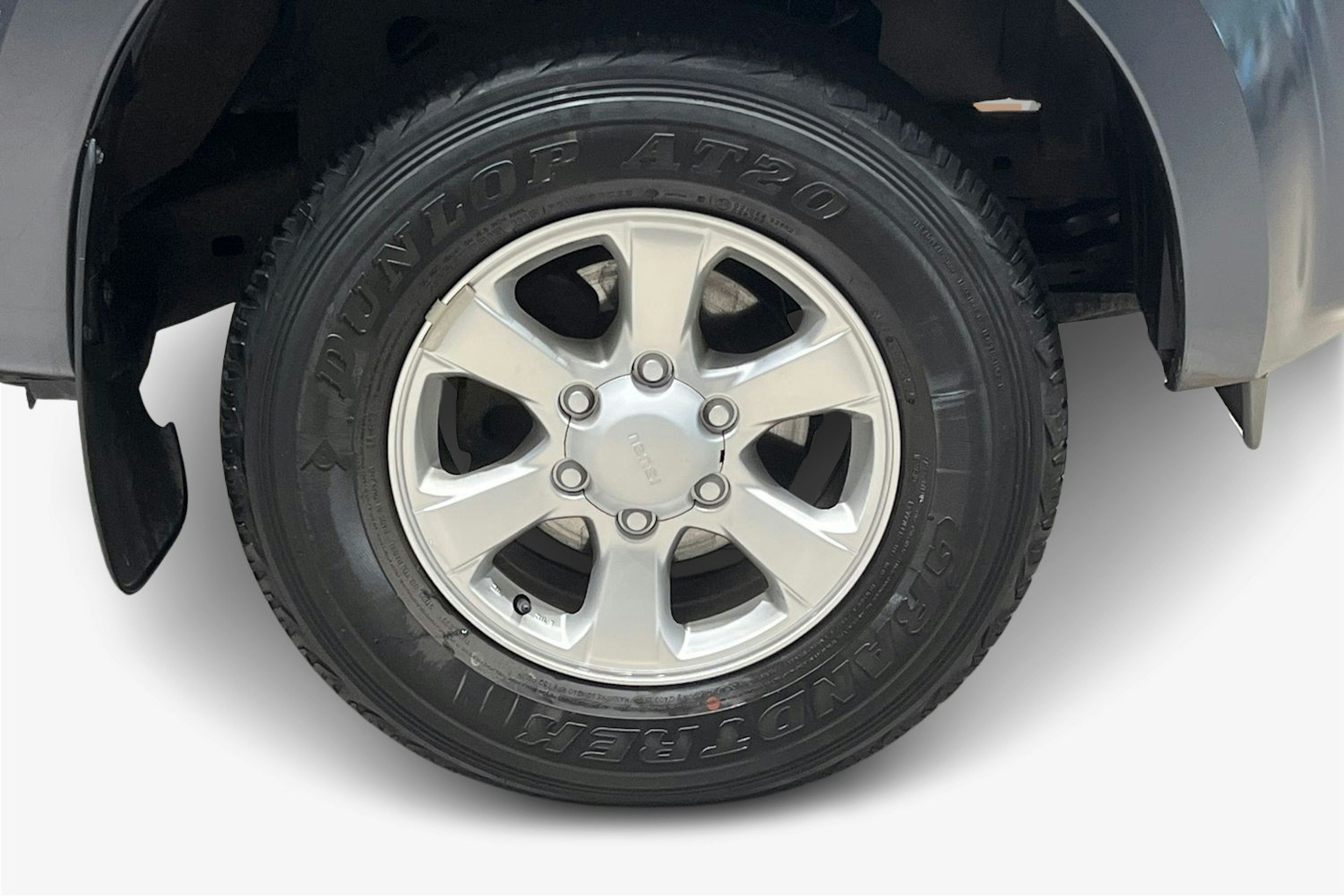 harmaa Isuzu D-Max 2017 kuva 11.