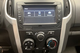 harmaa Isuzu D-Max 2017 kuva 14.