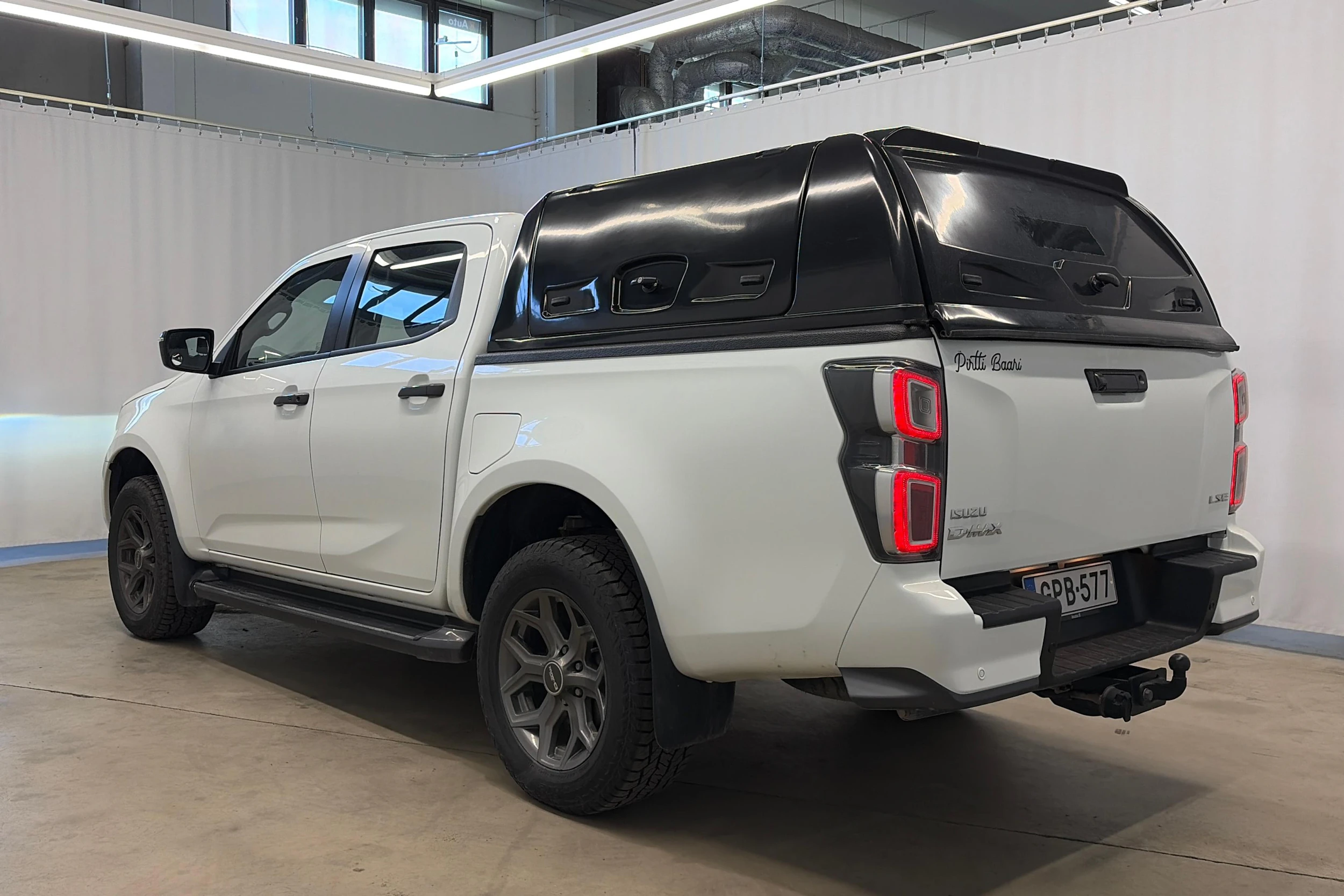 valkoinen Isuzu D-Max 2022 kuva 6.