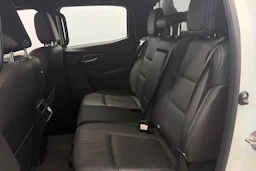 valkoinen Isuzu D-Max 2022 kuva 10.