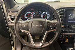 valkoinen Isuzu D-Max 2022 kuva 11.