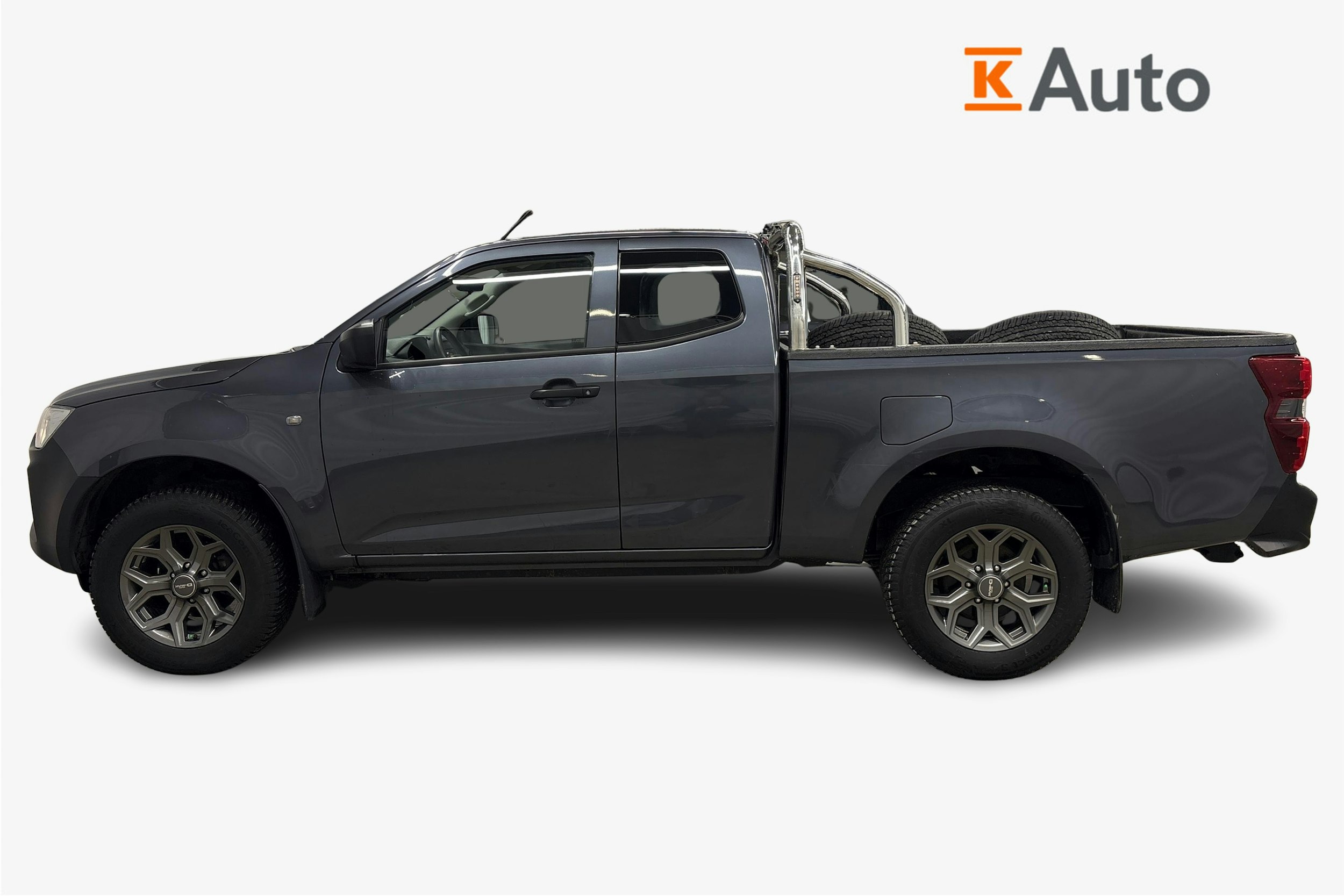 harmaa Isuzu D-Max 2024 kuva 7.