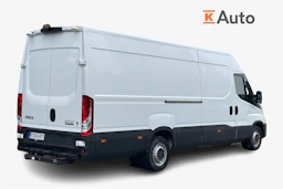 Valkoinen Iveco 35S16 2021 kuva 3.
